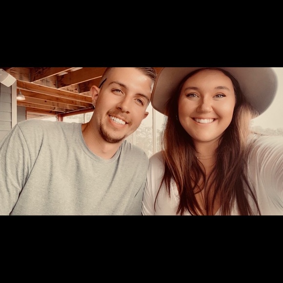 Meet your Posher, Hayley - Picture 5 of 8